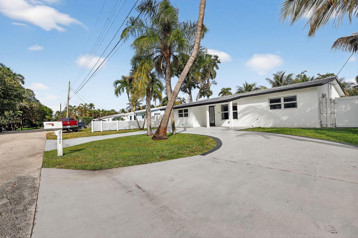 AVON HEIGHTS - Residential