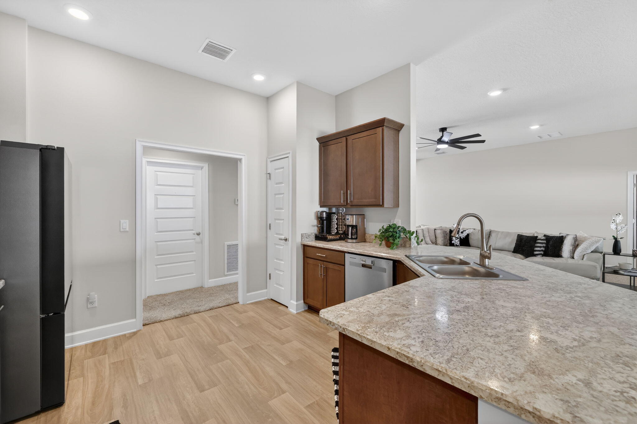 PORT ST LUCIE-SECTION 48 FIRST REPLAT - Residential