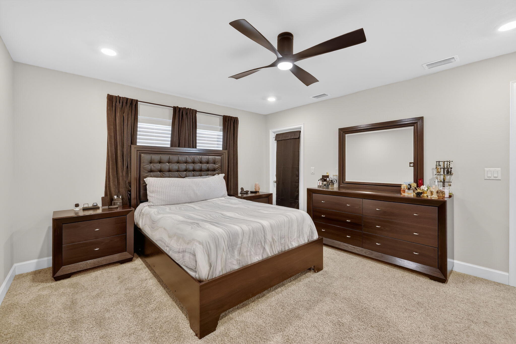PORT ST LUCIE-SECTION 48 FIRST REPLAT - Residential
