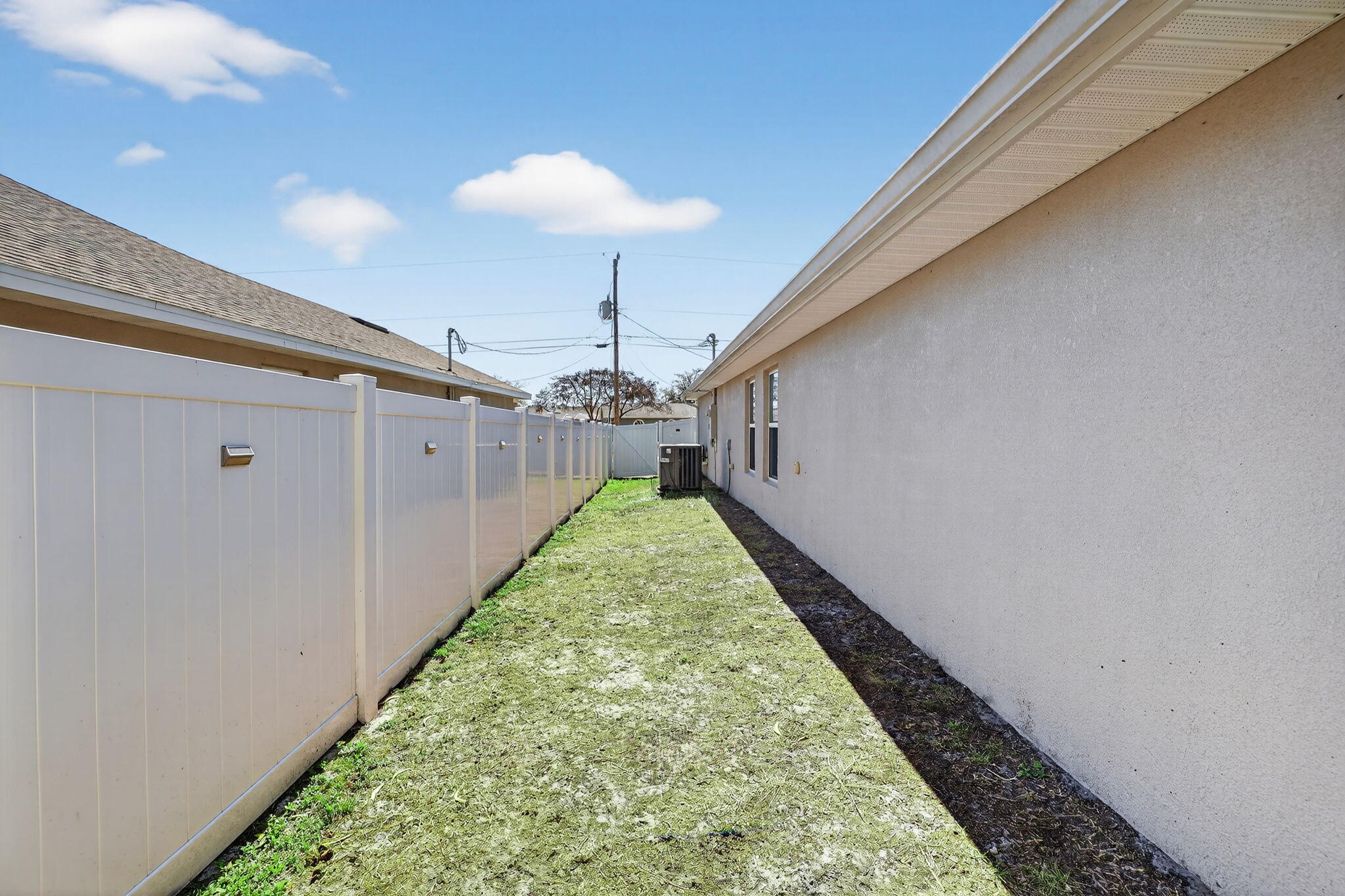 PORT ST LUCIE-SECTION 48 FIRST REPLAT - Residential