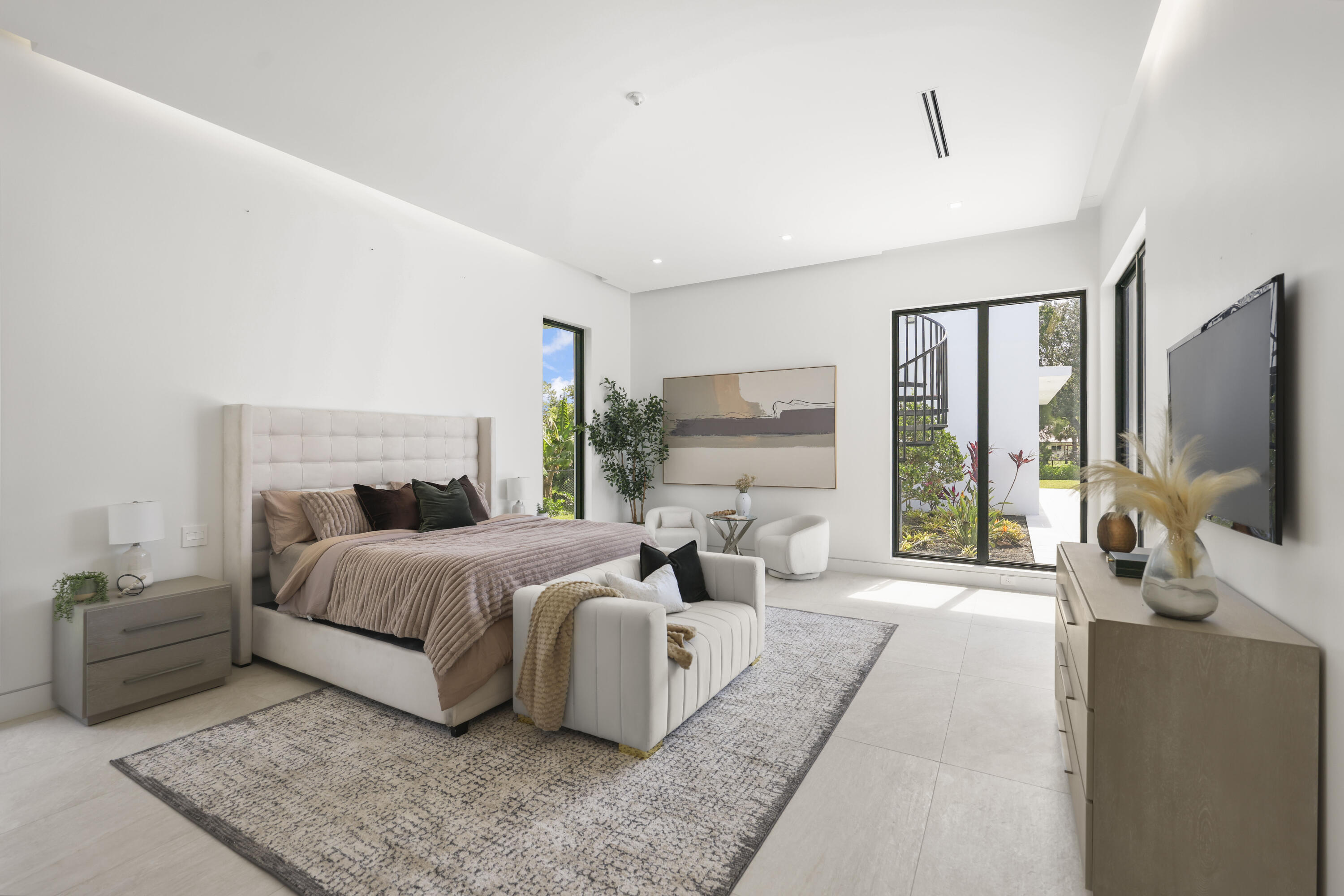 PINE TREE ESTATES - Residential Lease