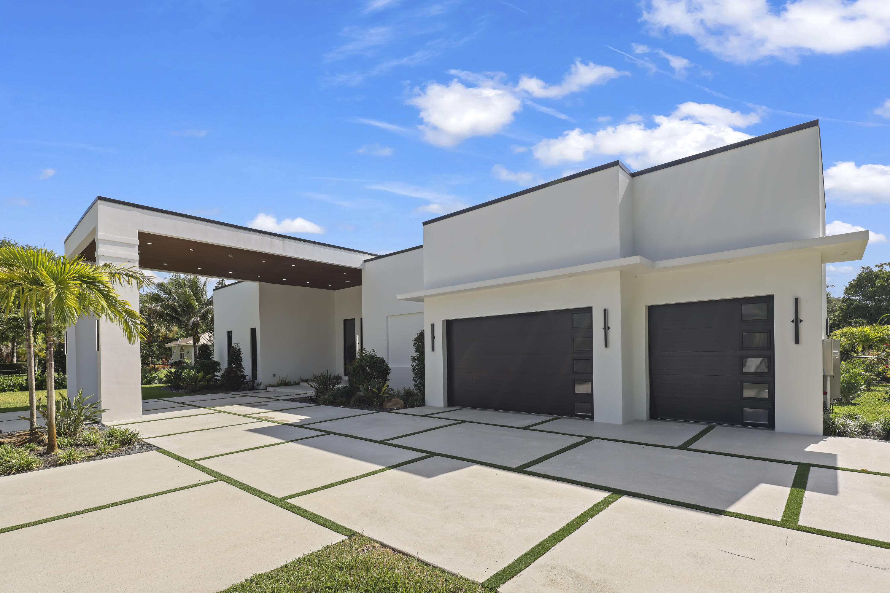 PINE TREE ESTATES - Residential Lease