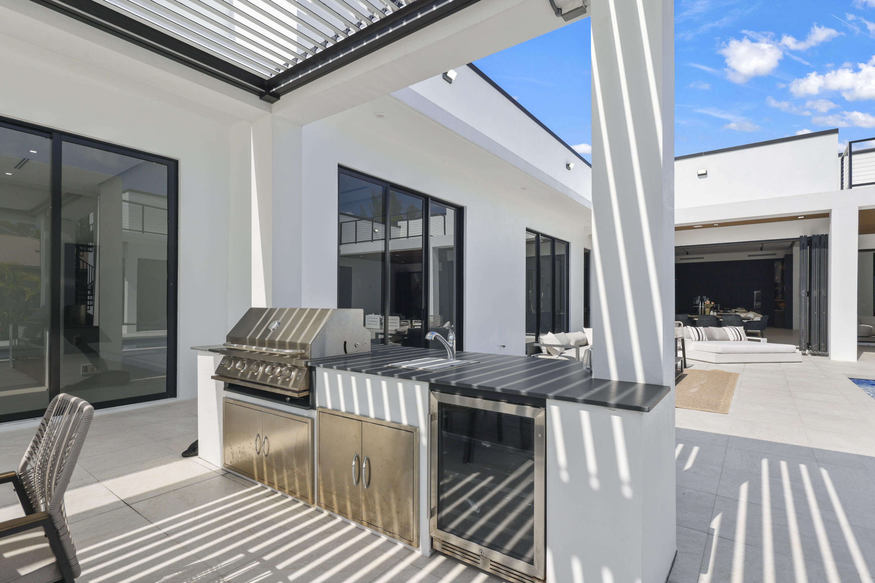 PINE TREE ESTATES - Residential Lease