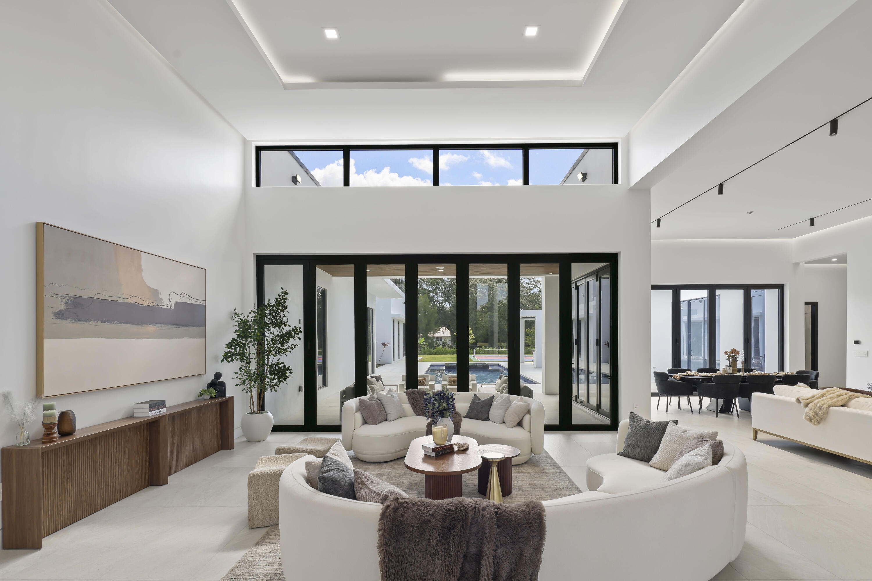 PINE TREE ESTATES - Residential Lease