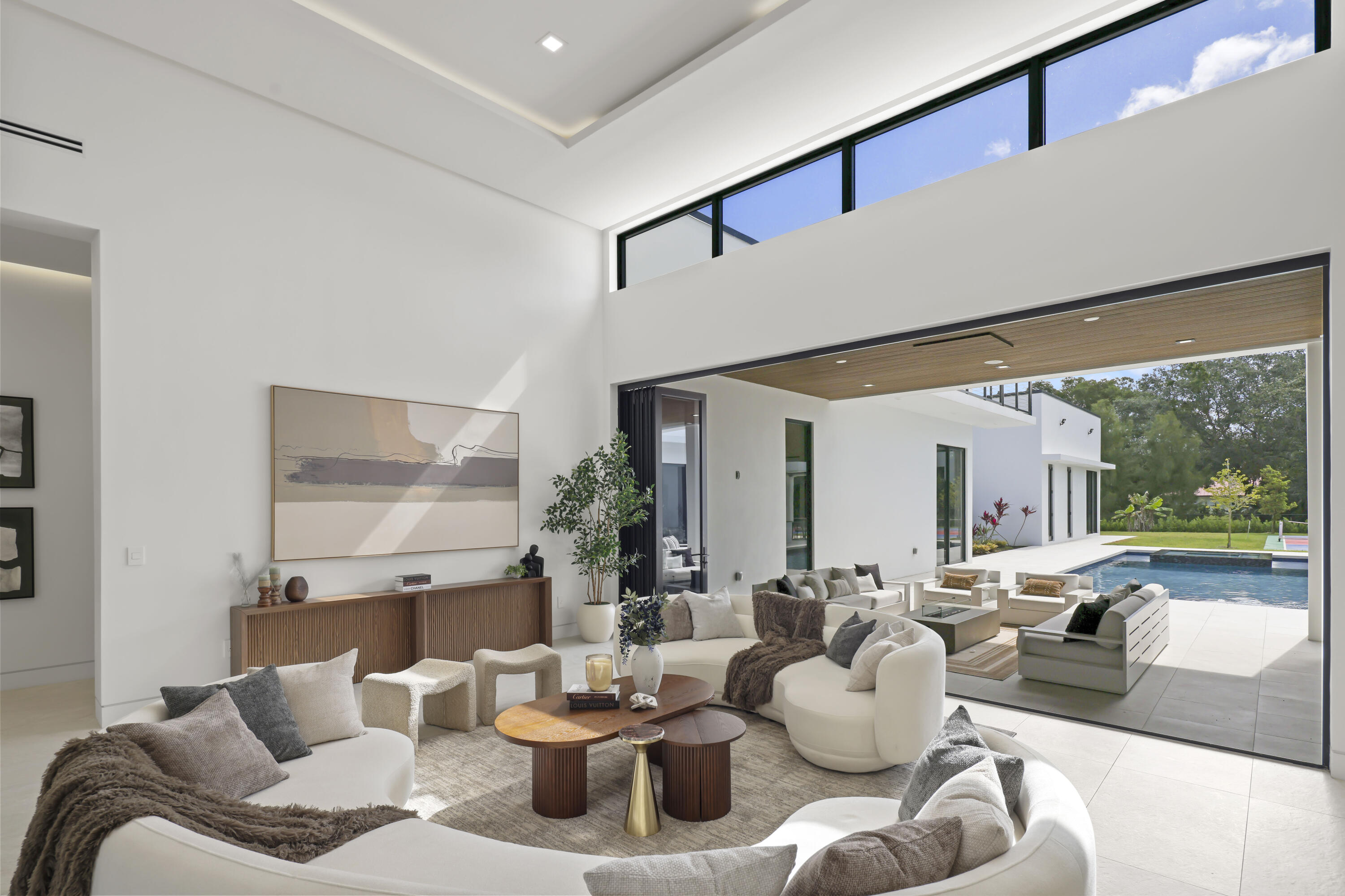 PINE TREE ESTATES - Residential Lease
