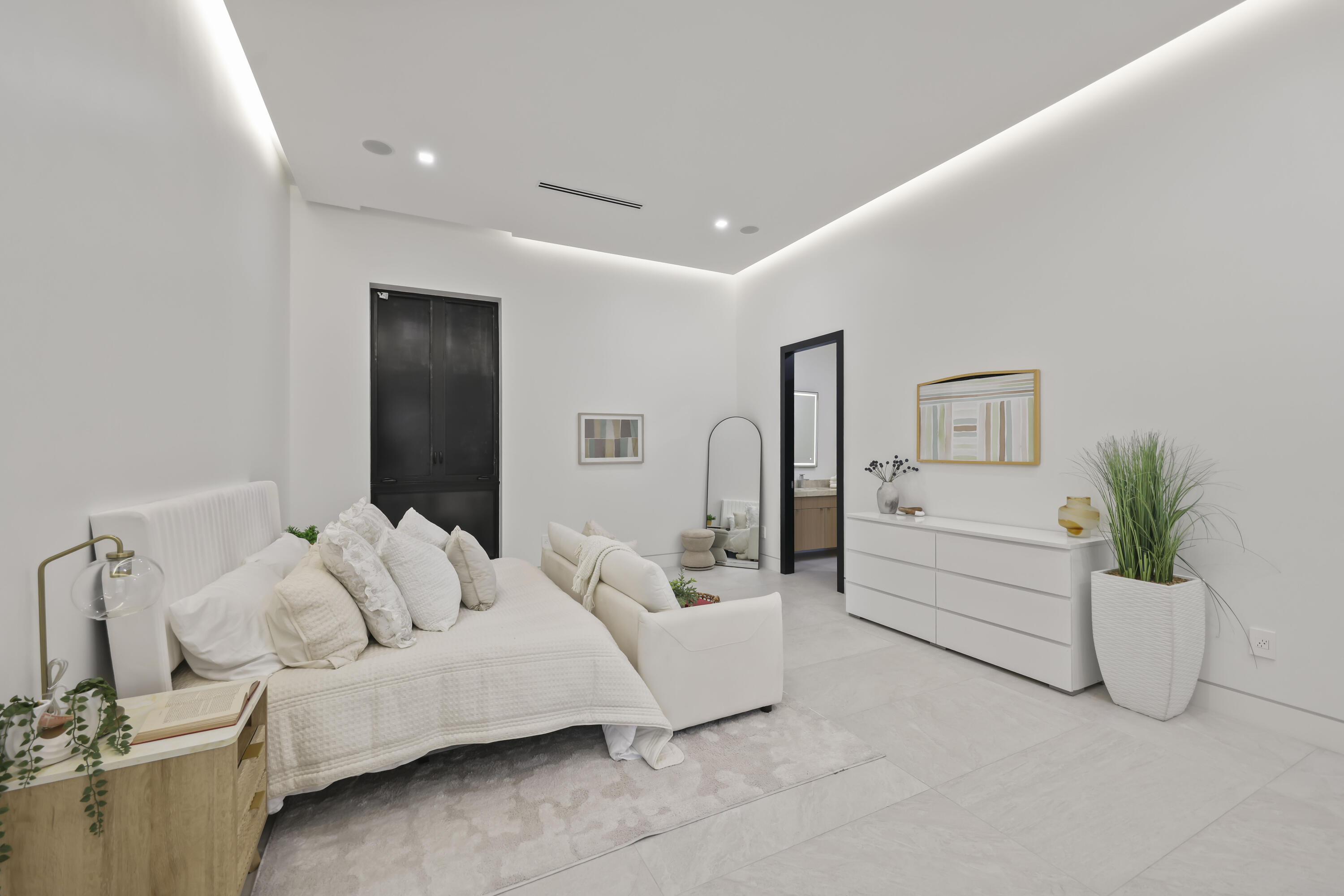 PINE TREE ESTATES - Residential Lease