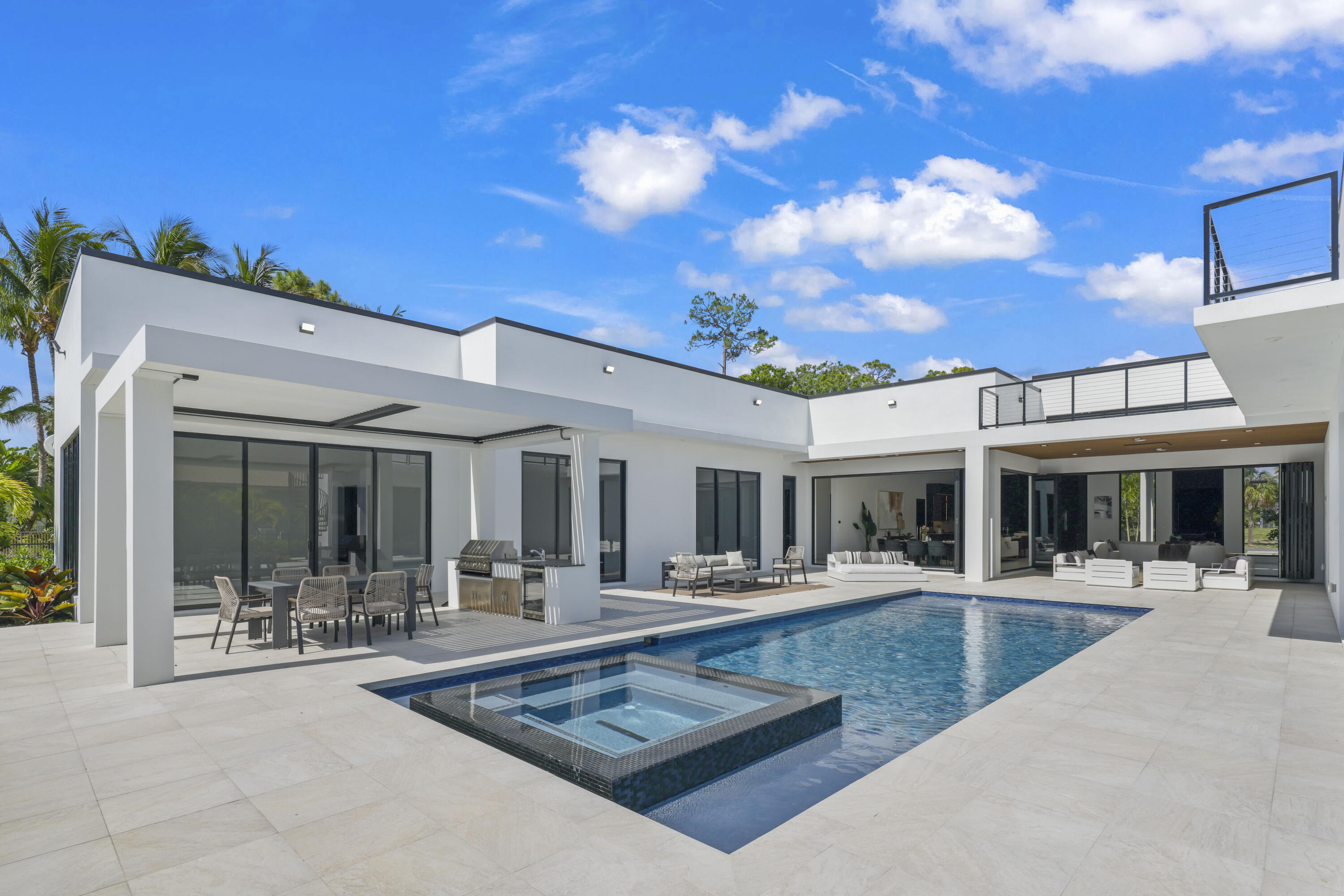 PINE TREE ESTATES - Residential Lease