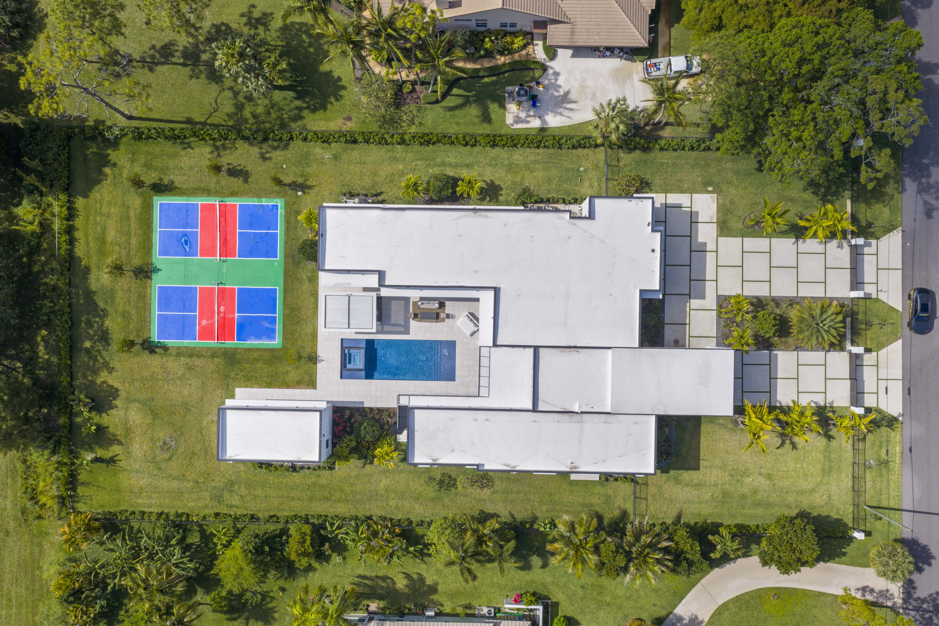 PINE TREE ESTATES - Residential Lease