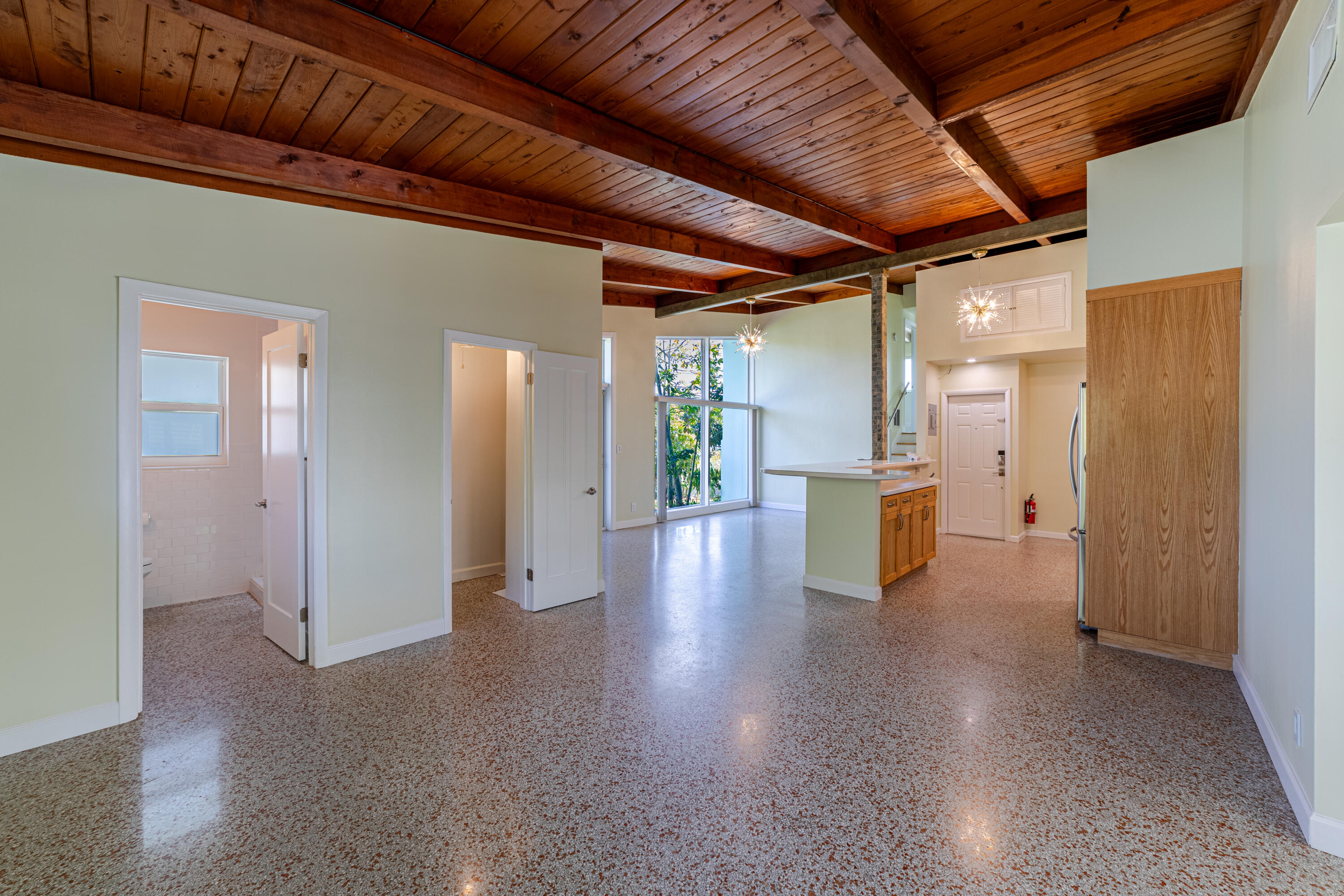 LAUDERDALE ISLES NO 2-BLK 6 - Residential