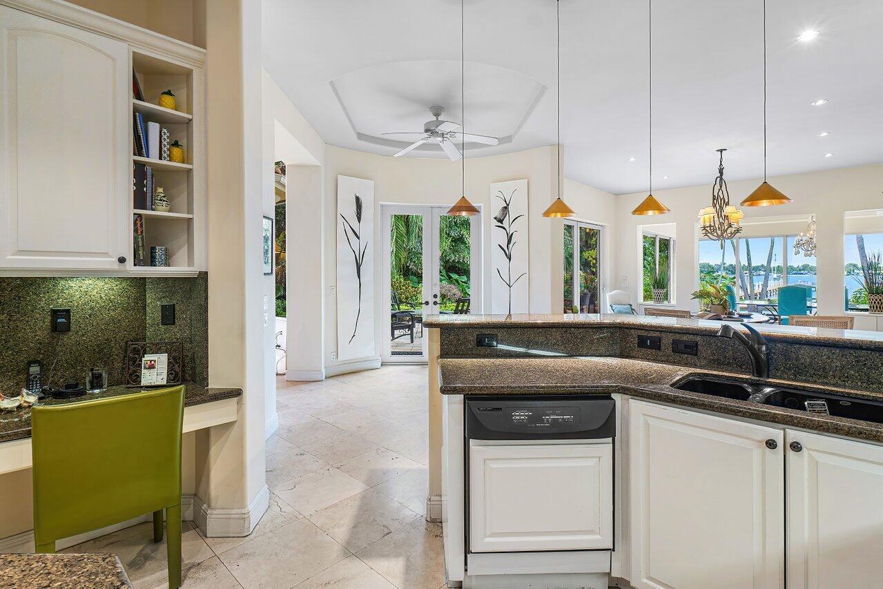 PARADISE PROPERTIES - Residential