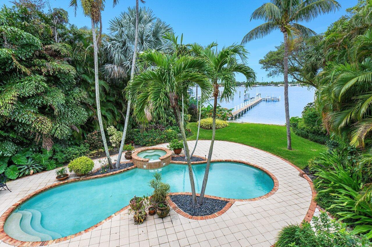 PARADISE PROPERTIES - Residential