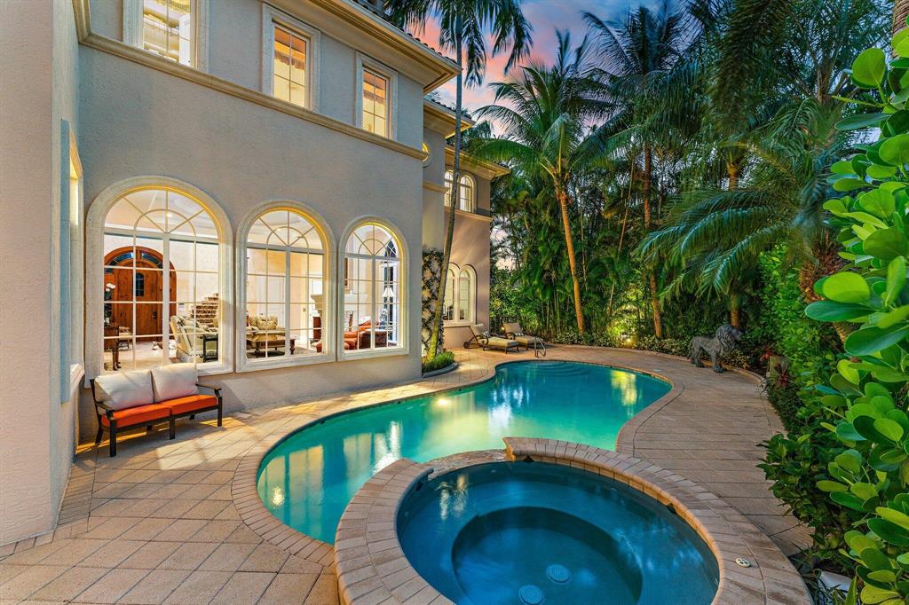 HARBOUR ISLES - Residential