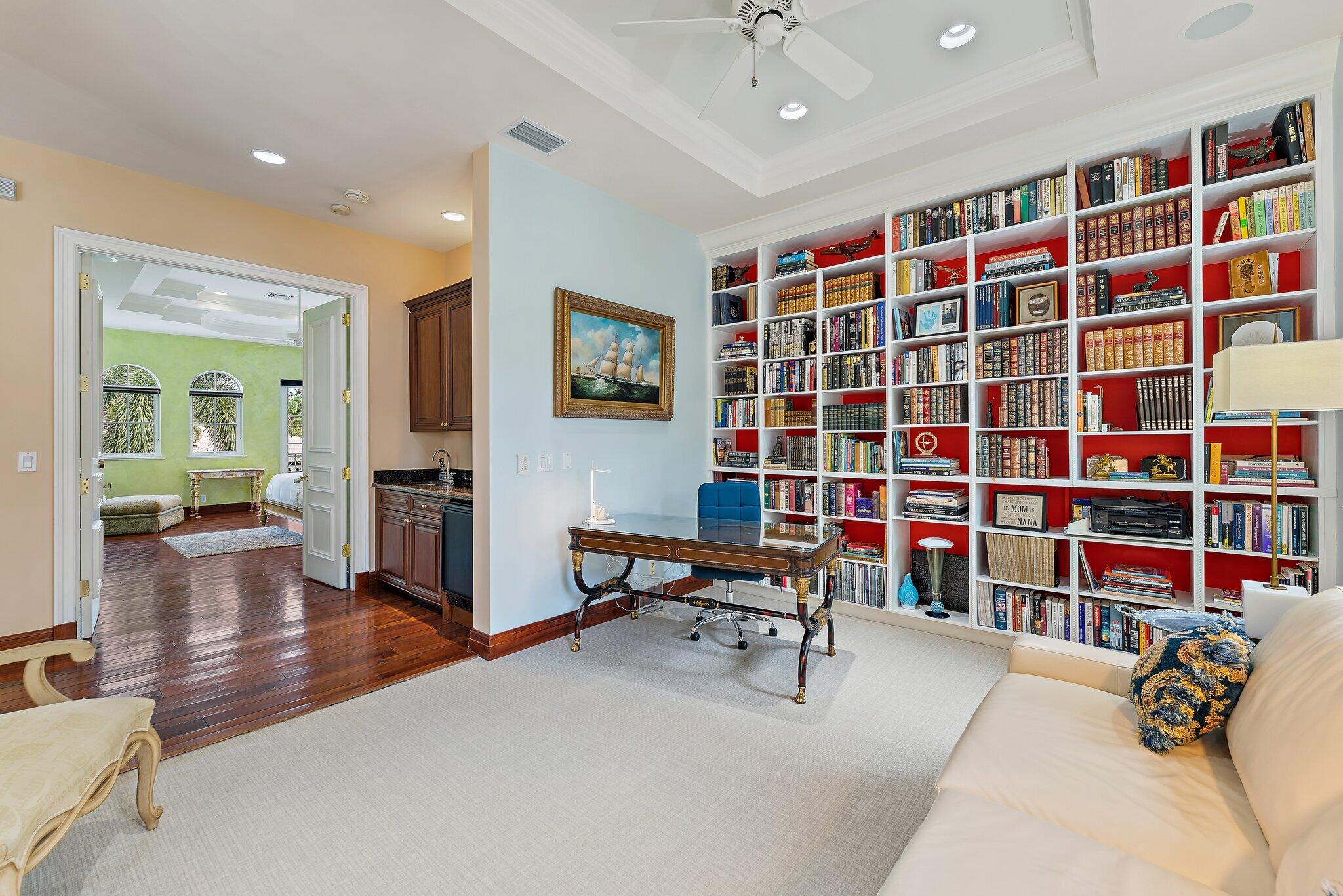 HARBOUR ISLES - Residential