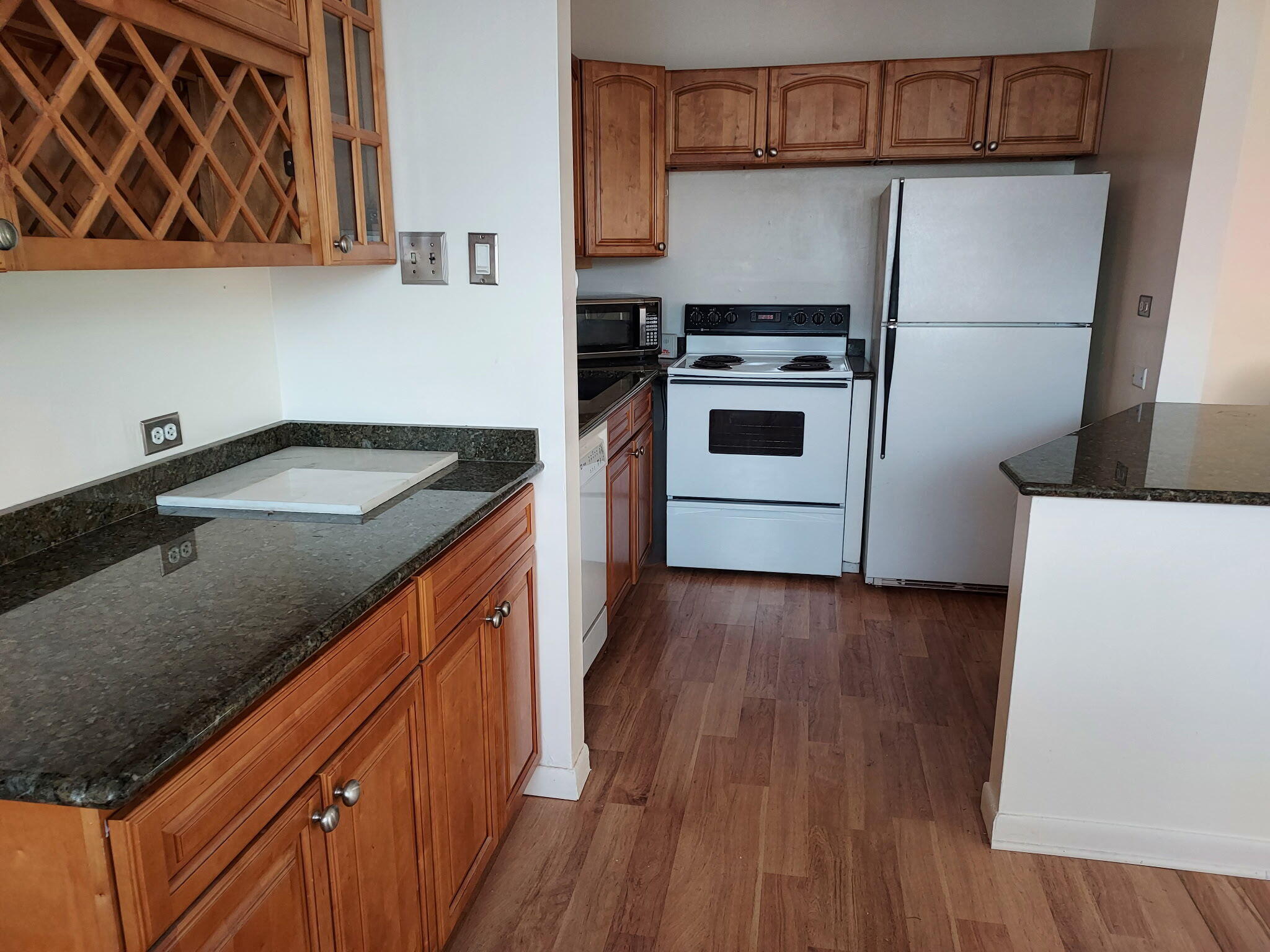 COVENTRY CONDO - Residential Lease