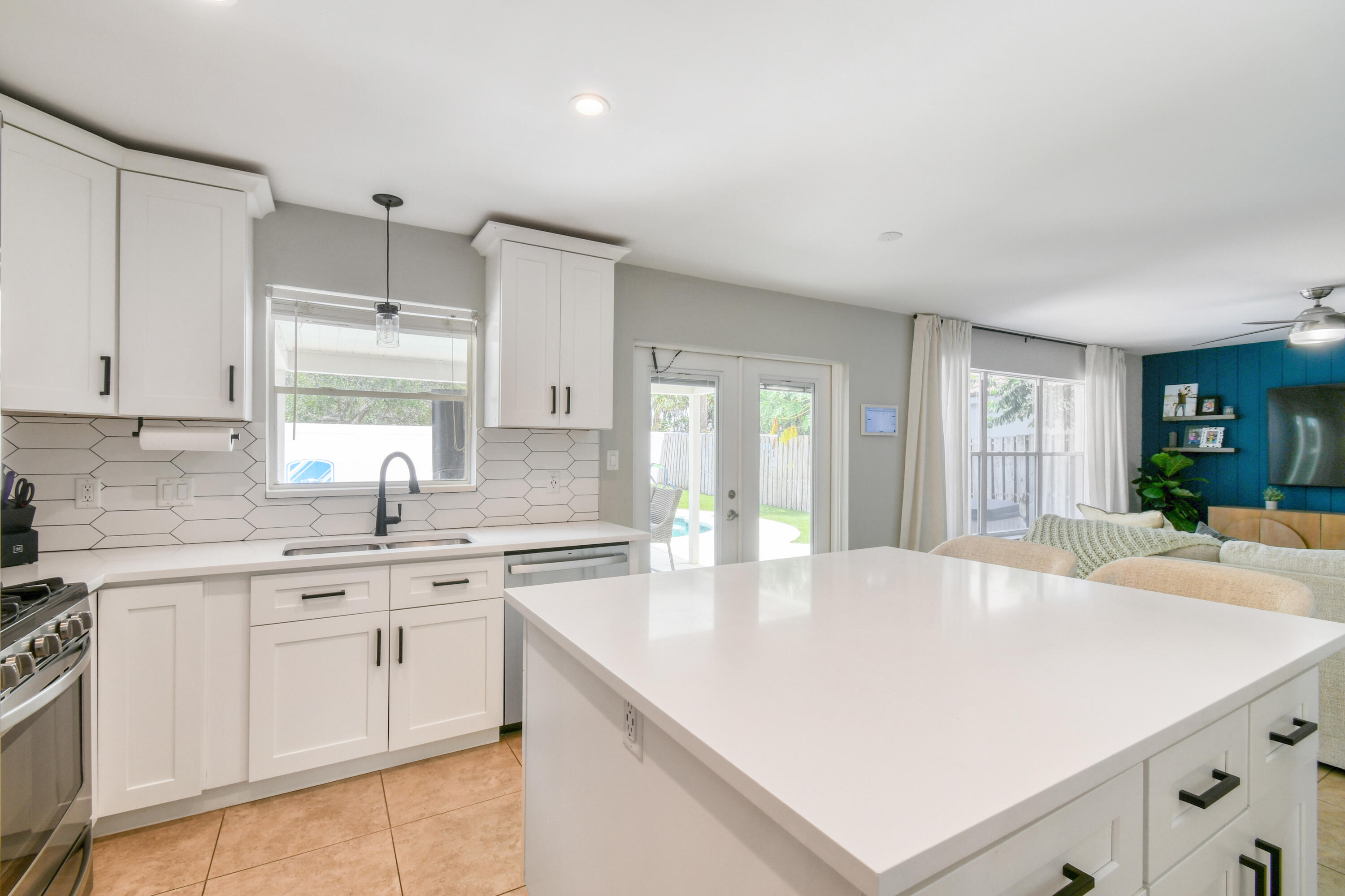 STONEBRIAR AT MAPLEWOOD - Residential