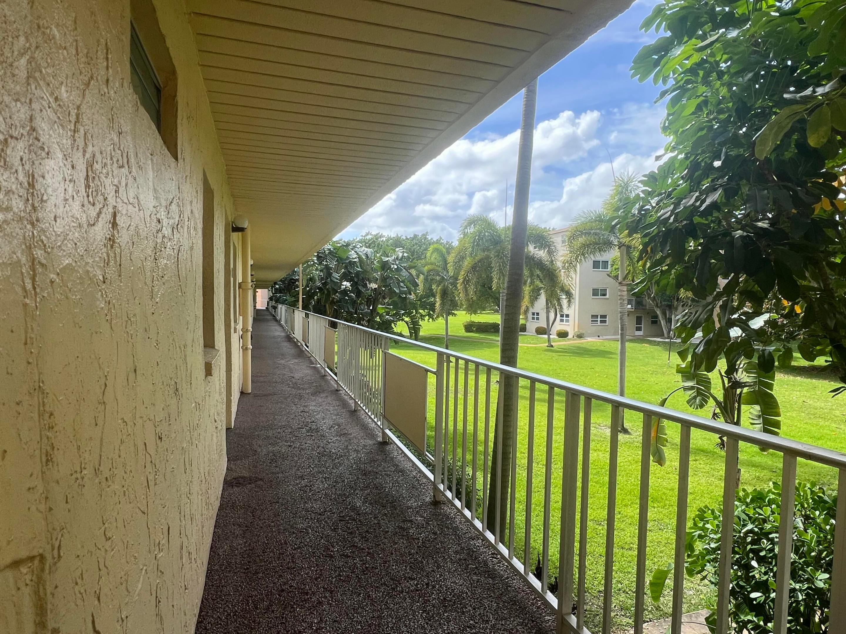 Village Royale - Residential