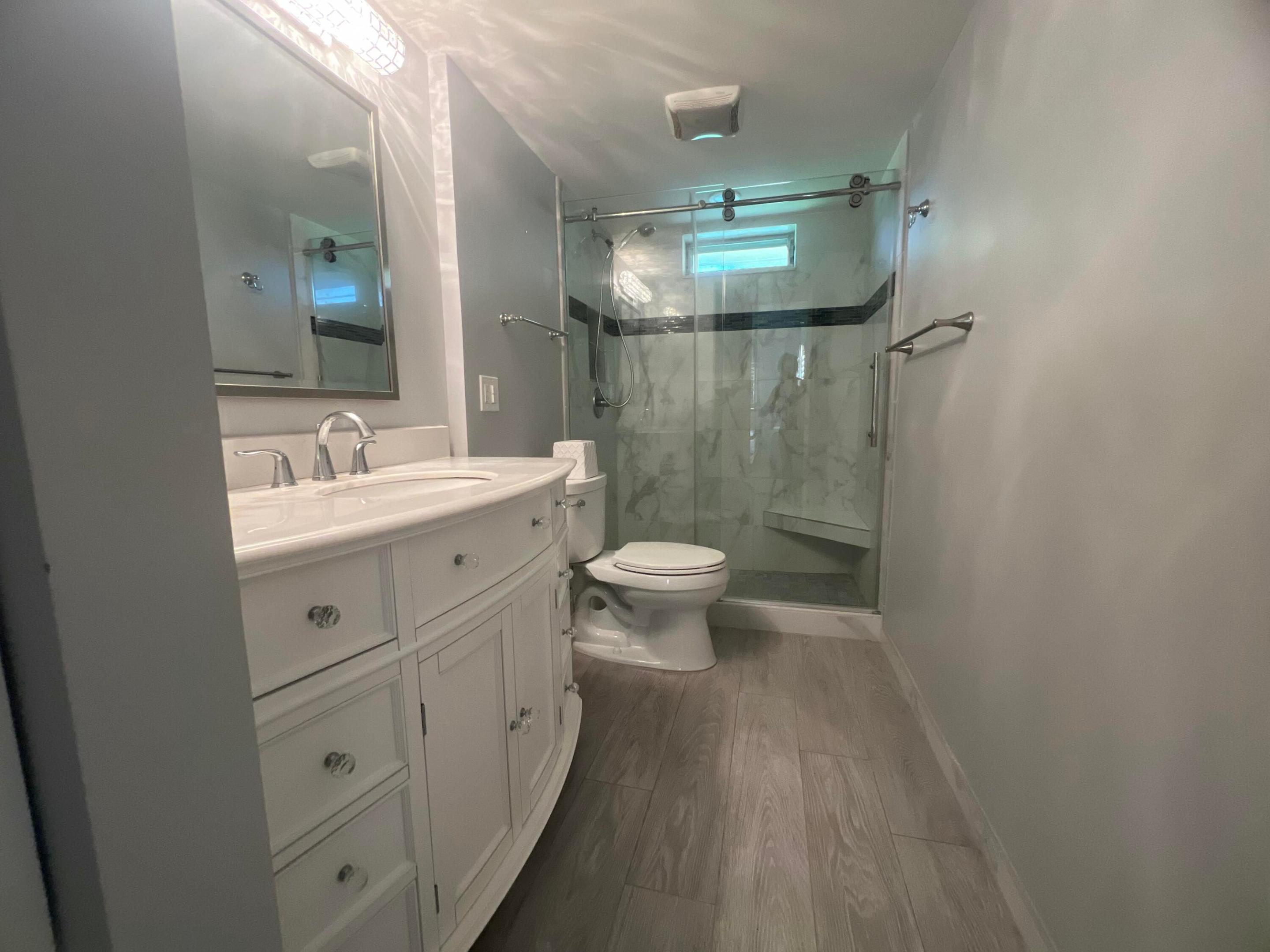 Village Royale - Residential