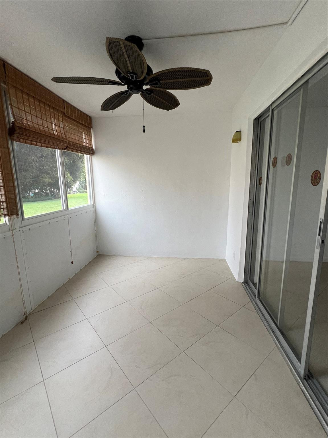 Village Royale - Residential