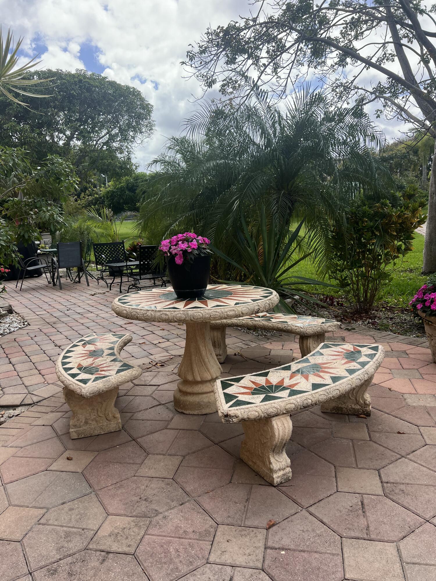 Village Royale - Residential