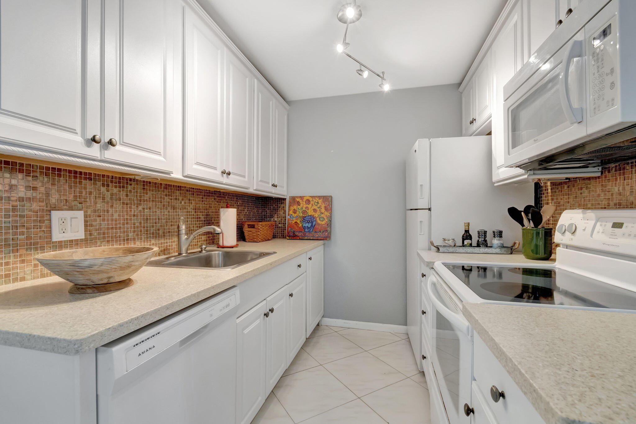 CENTURY VILLAGE - Residential Lease