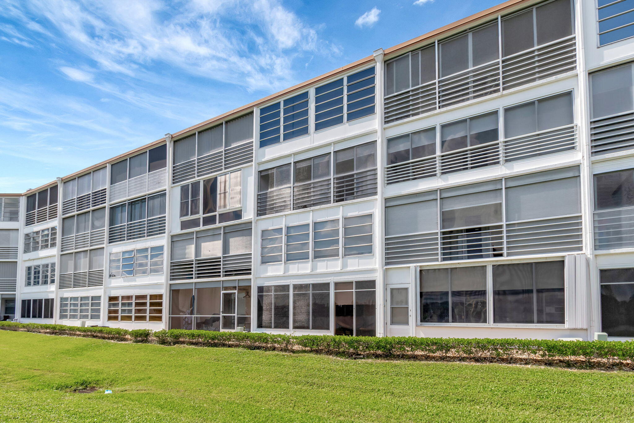 CENTURY VILLAGE - Residential Lease