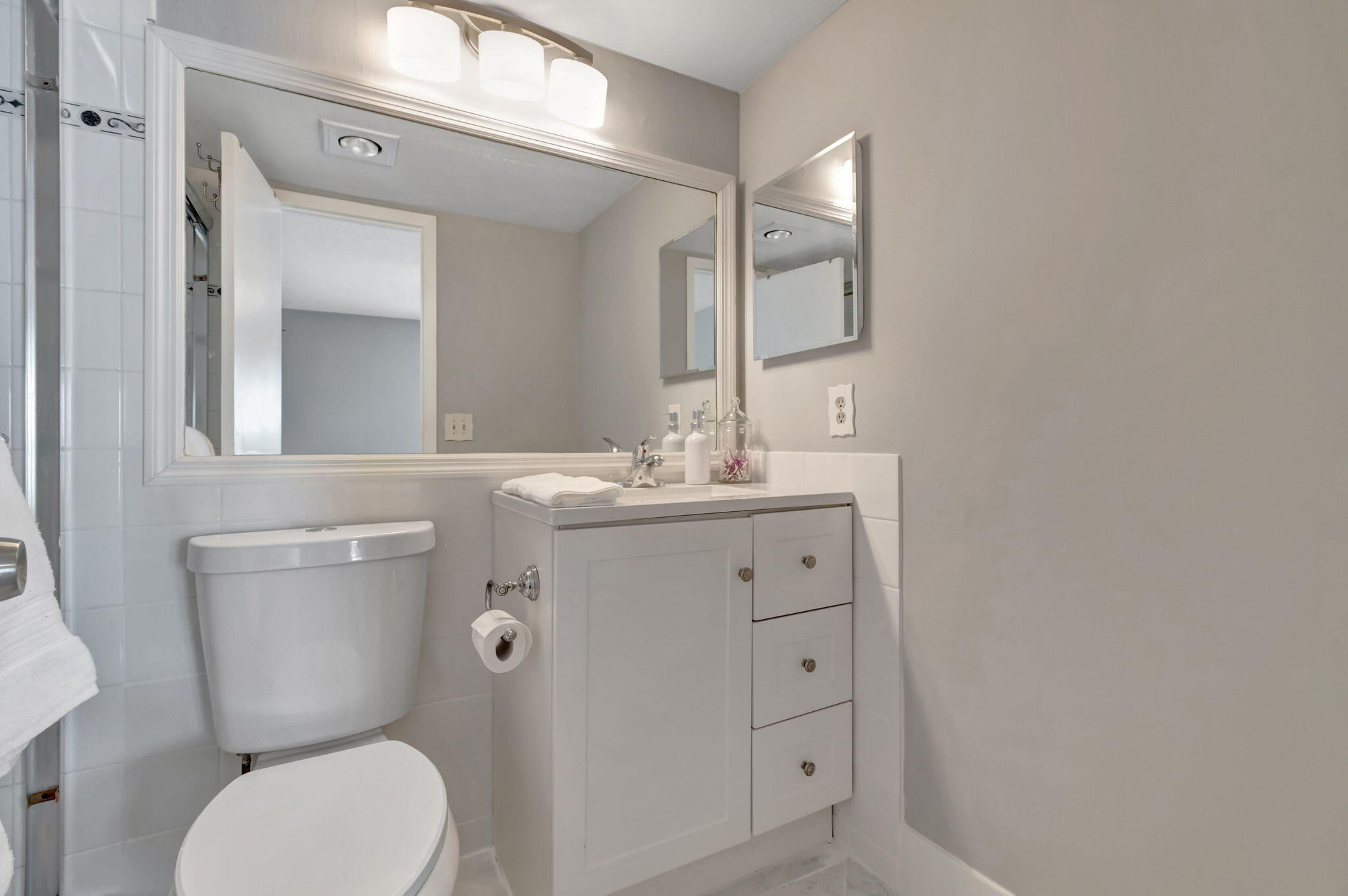 CENTURY VILLAGE - Residential Lease