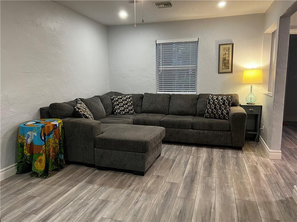 VERENA PARK - Residential Lease