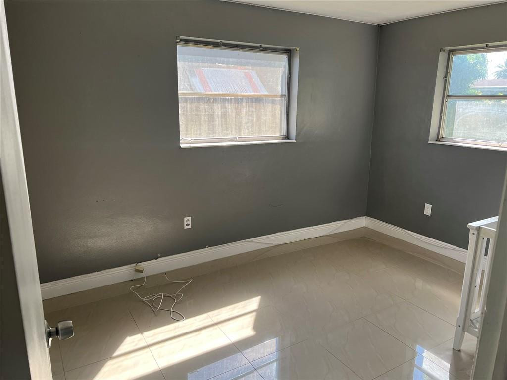 Sunrise Golf Village Sec - Residential Lease