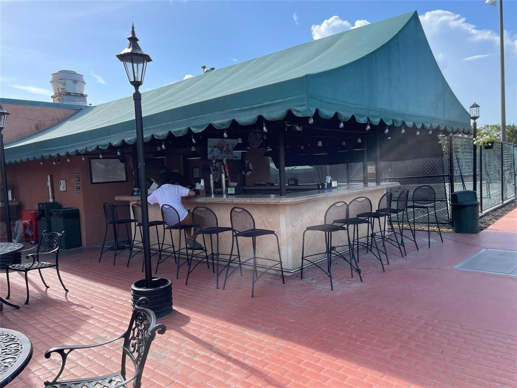 Lauderdale Tennis Club - Residential