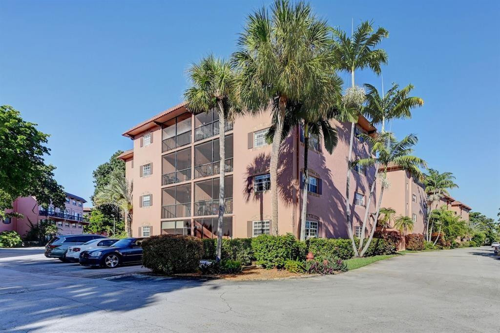 Lauderdale Tennis Club - Residential