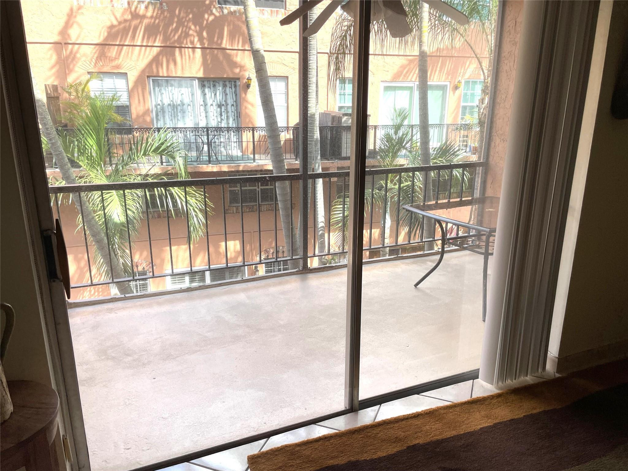 Lauderdale Tennis Club - Residential