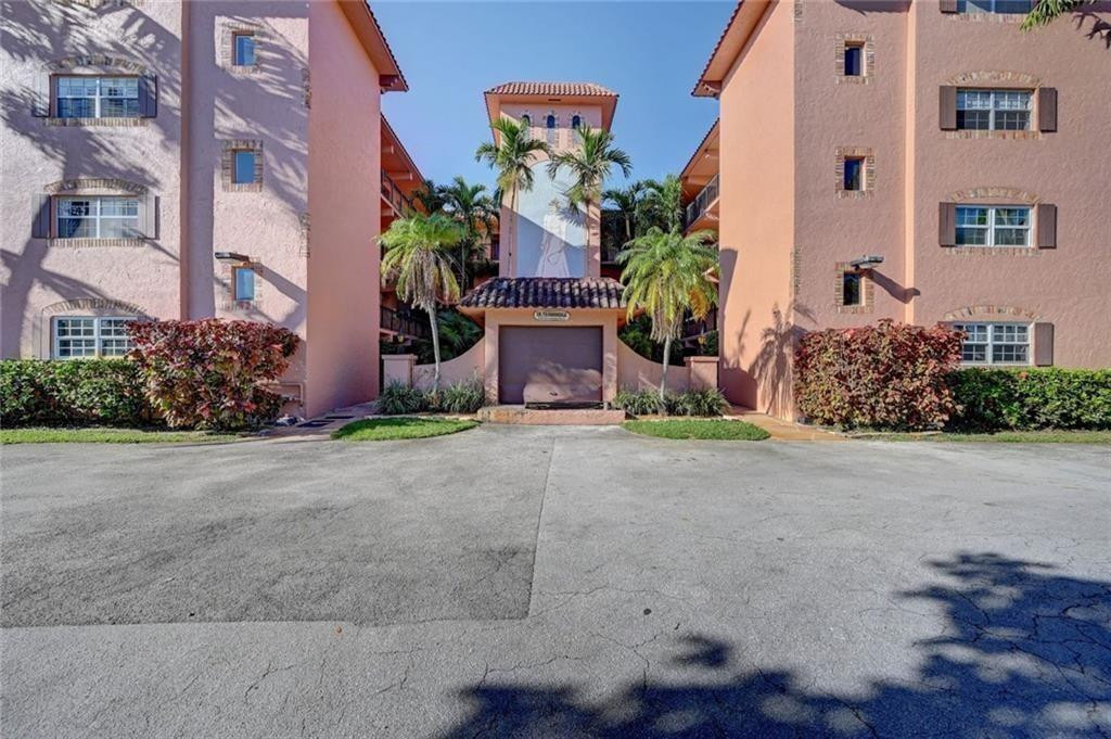 Lauderdale Tennis Club - Residential