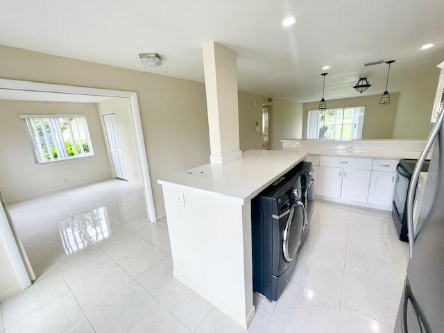 PALM GREENS AT VILLA DEL RAY CONDO II - Residential Lease