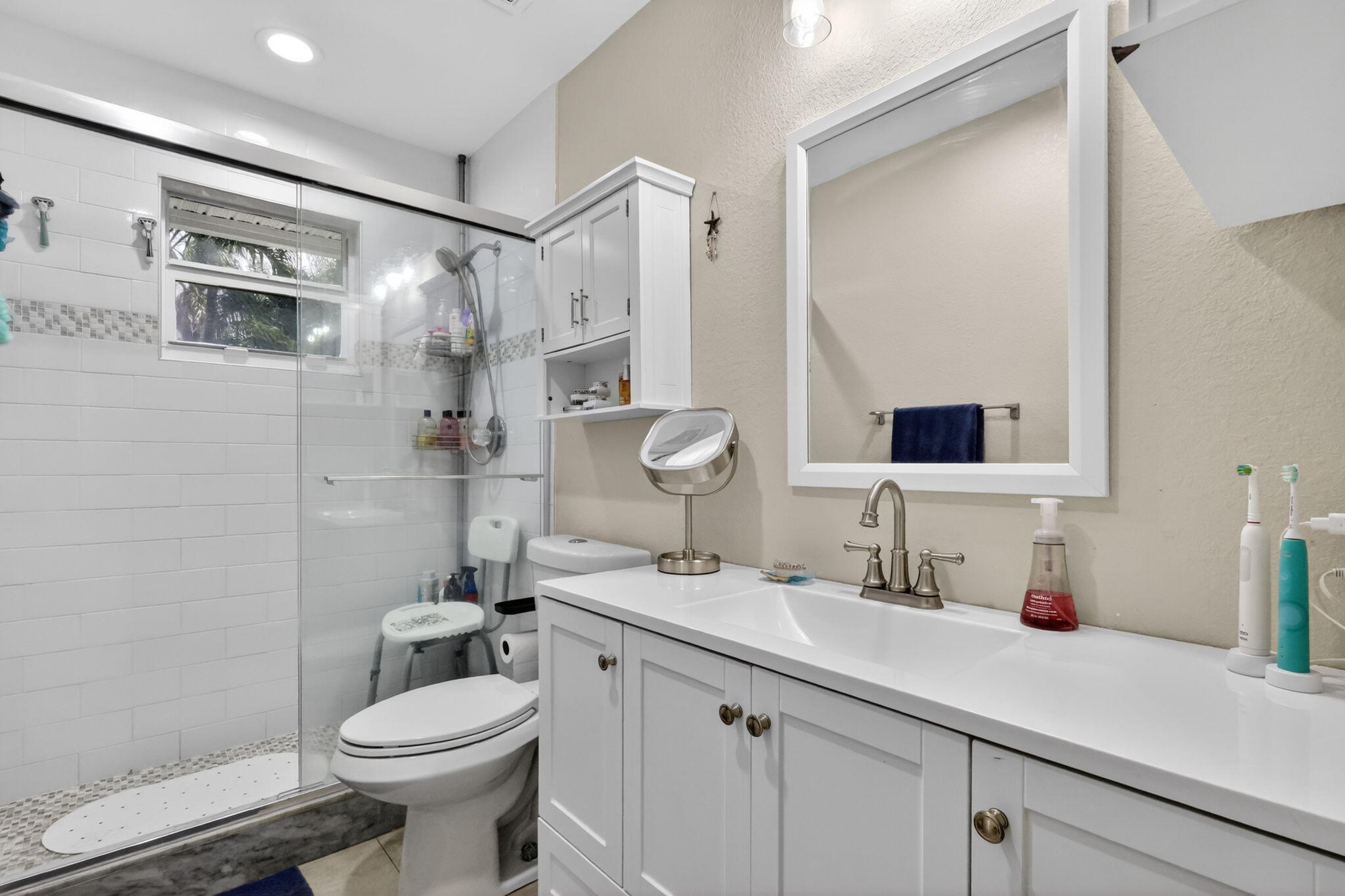 FLORAL PARK LANTANA - Residential