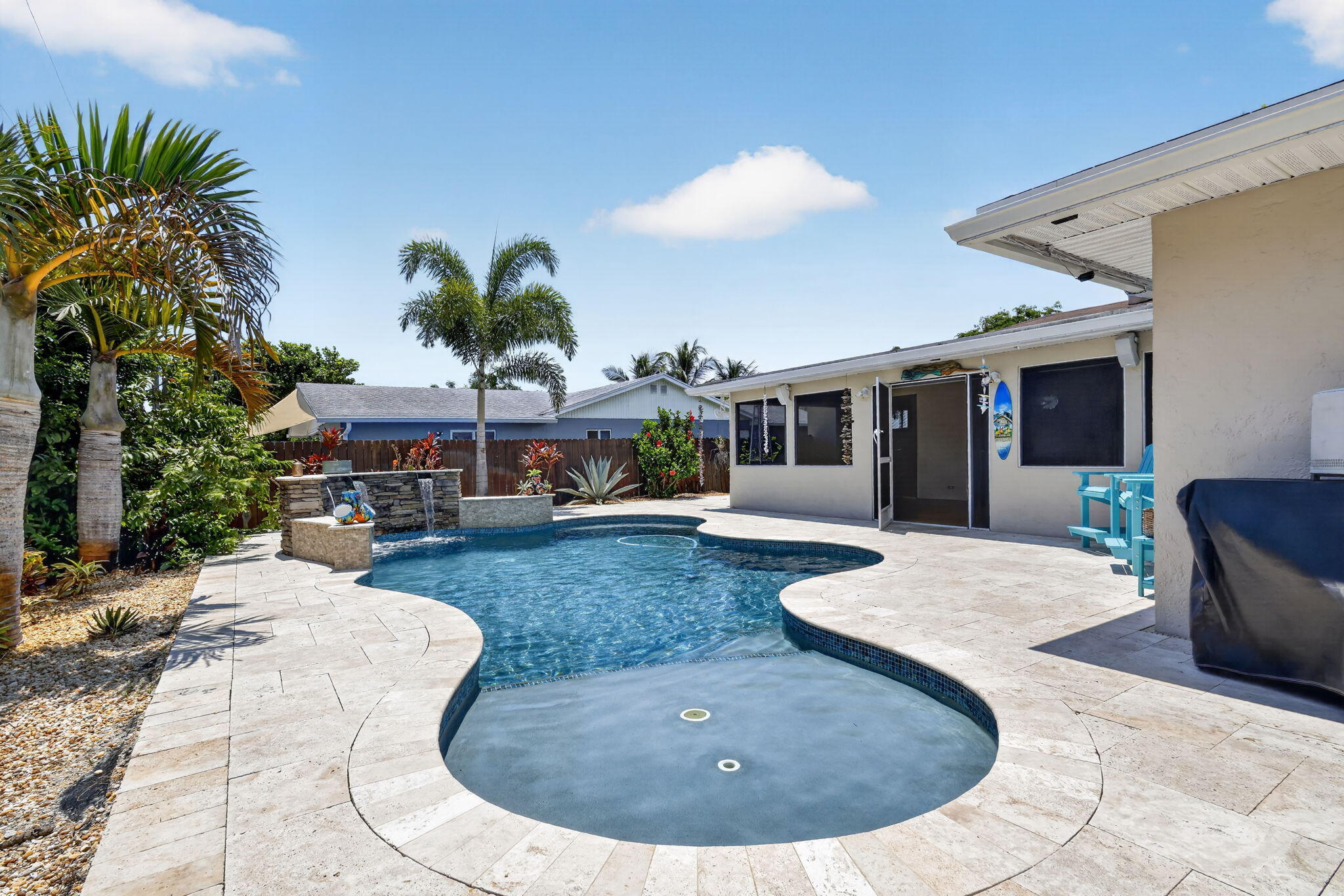 FLORAL PARK LANTANA - Residential