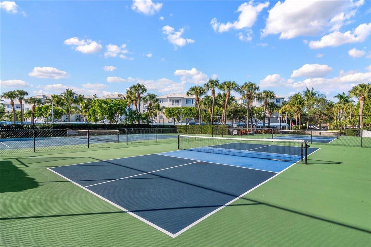 BAY COLONY CONDO - Residential