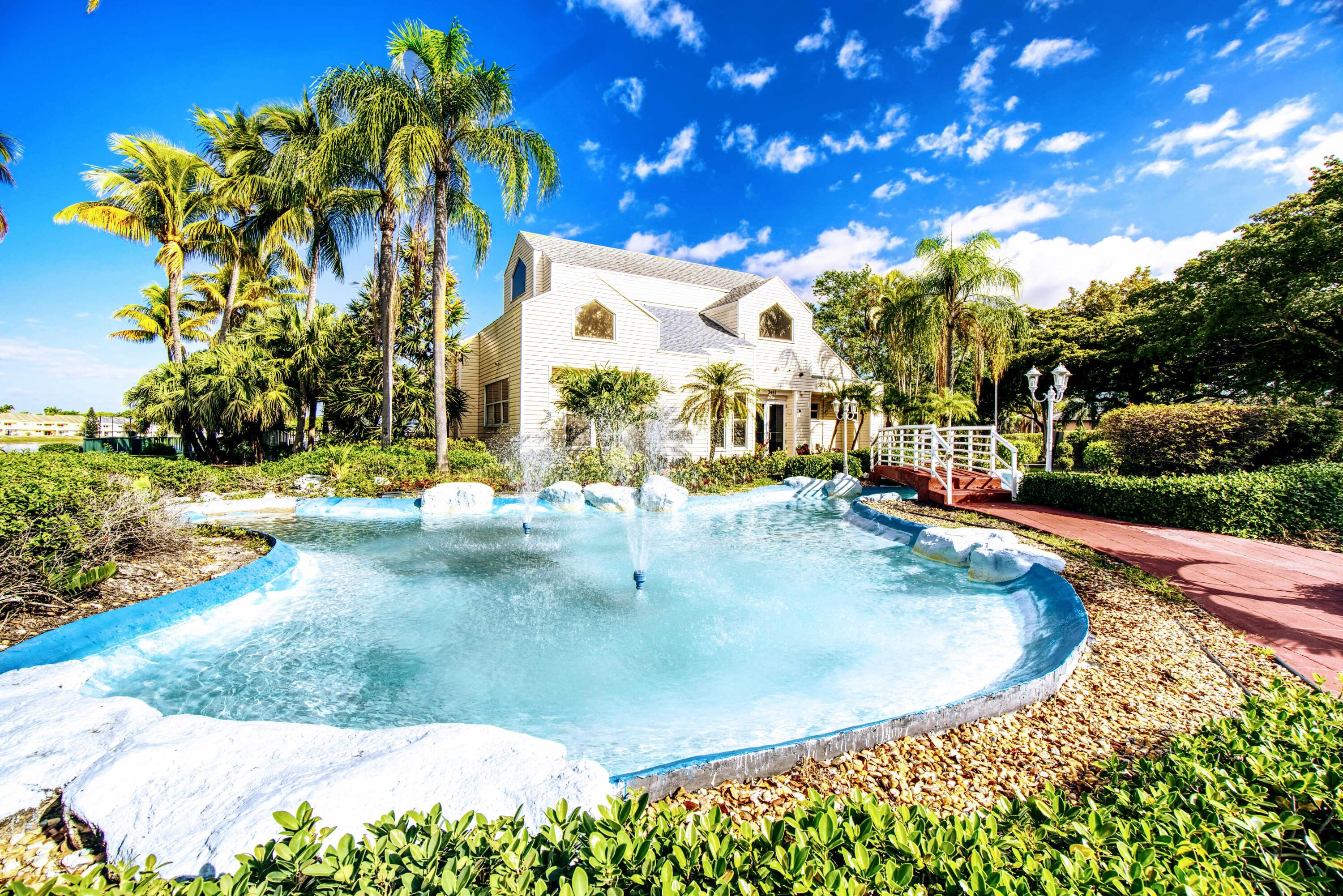 SUMMER LAKE - Residential Lease