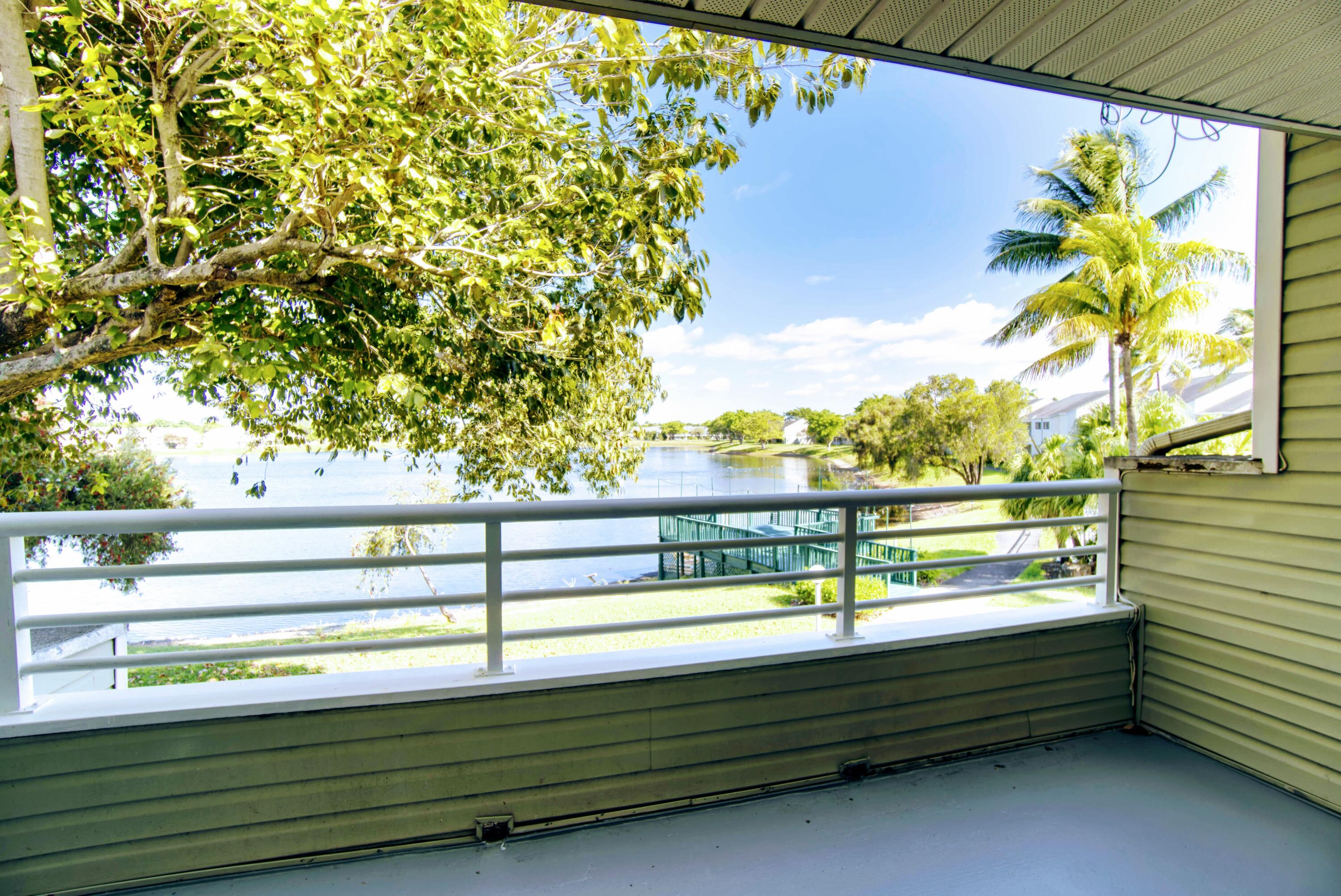SUMMER LAKE - Residential Lease