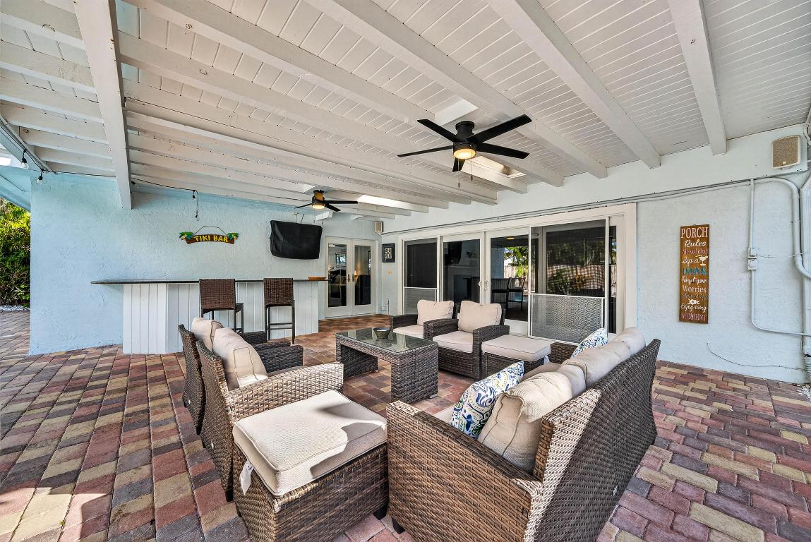 HILLSBORO ISLES - Residential