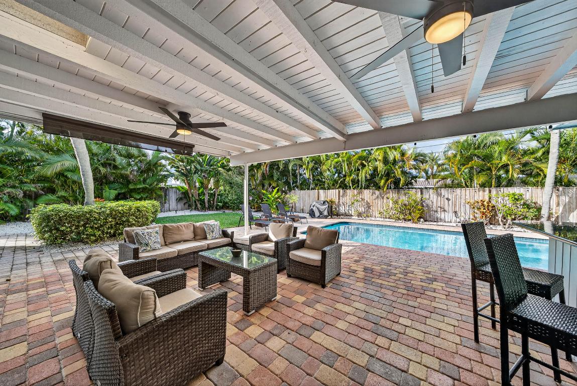 HILLSBORO ISLES - Residential