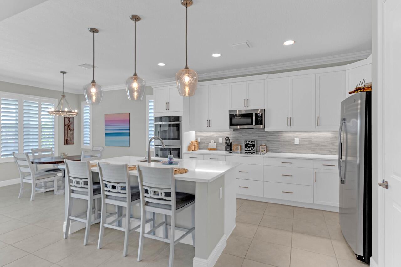 ORCHID LANDING - Residential