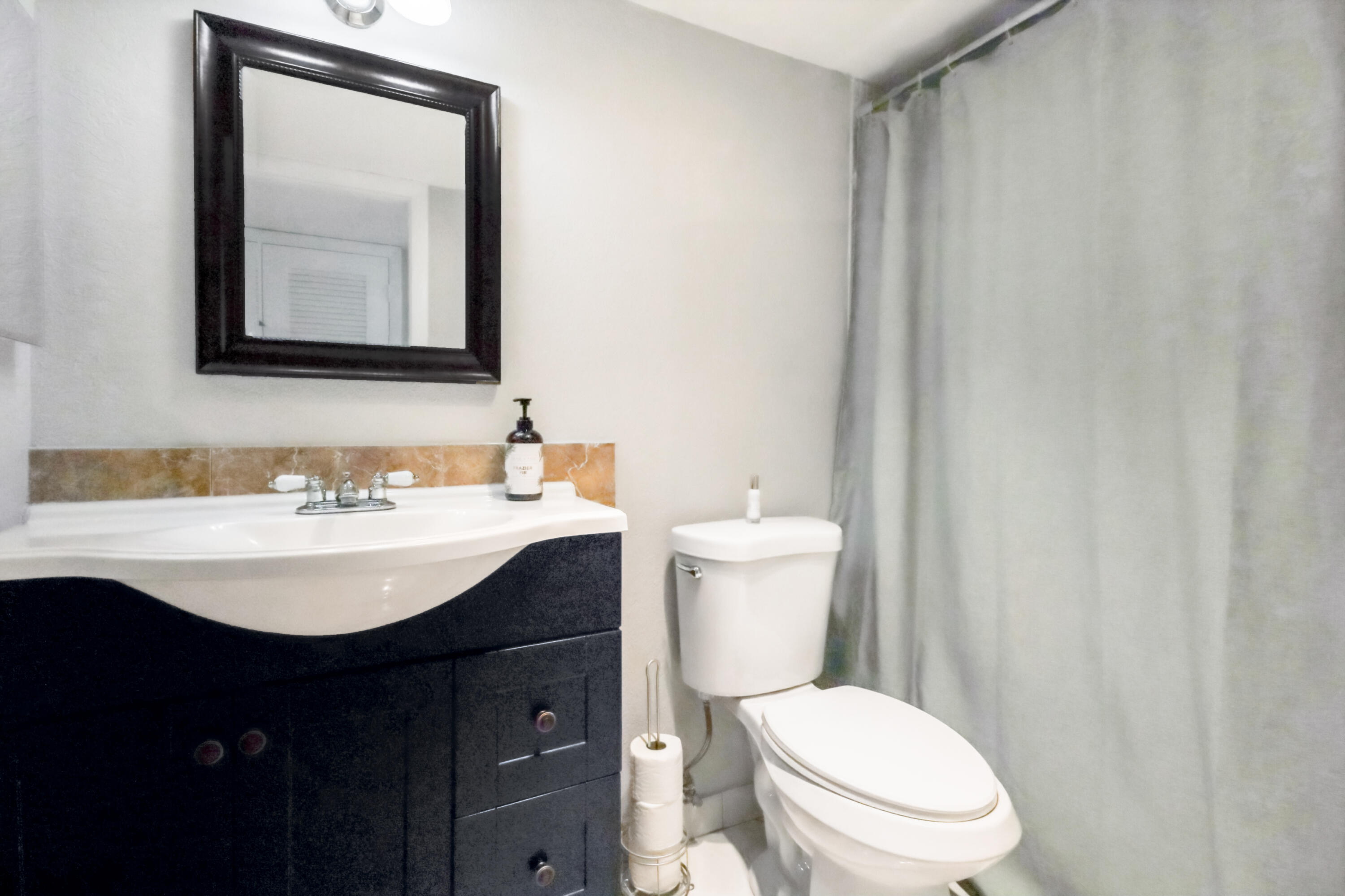 FOUNTAINS OF PALM BEACH CONDO 2 - Residential