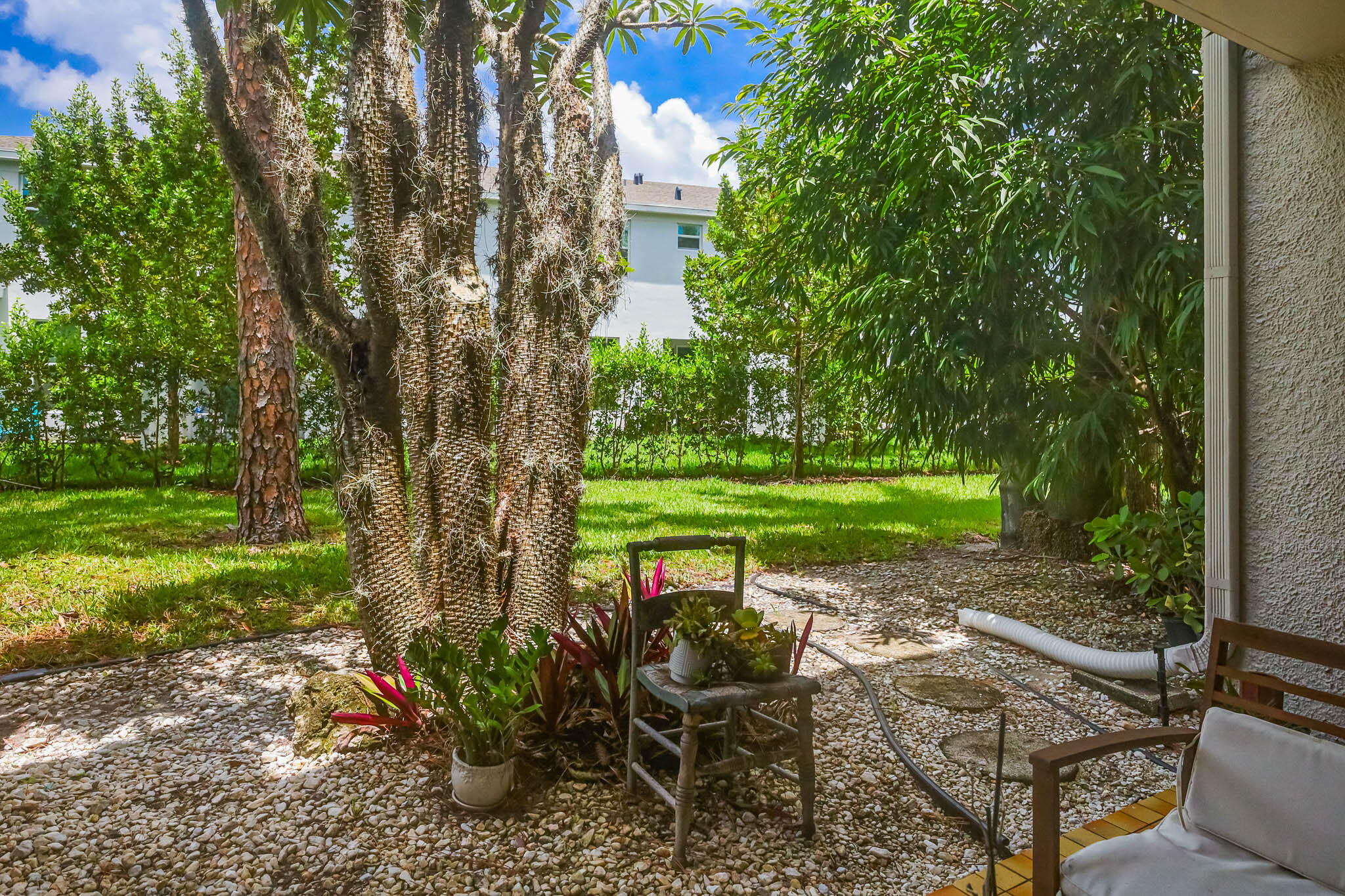 FOUNTAINS OF PALM BEACH CONDO 2 - Residential