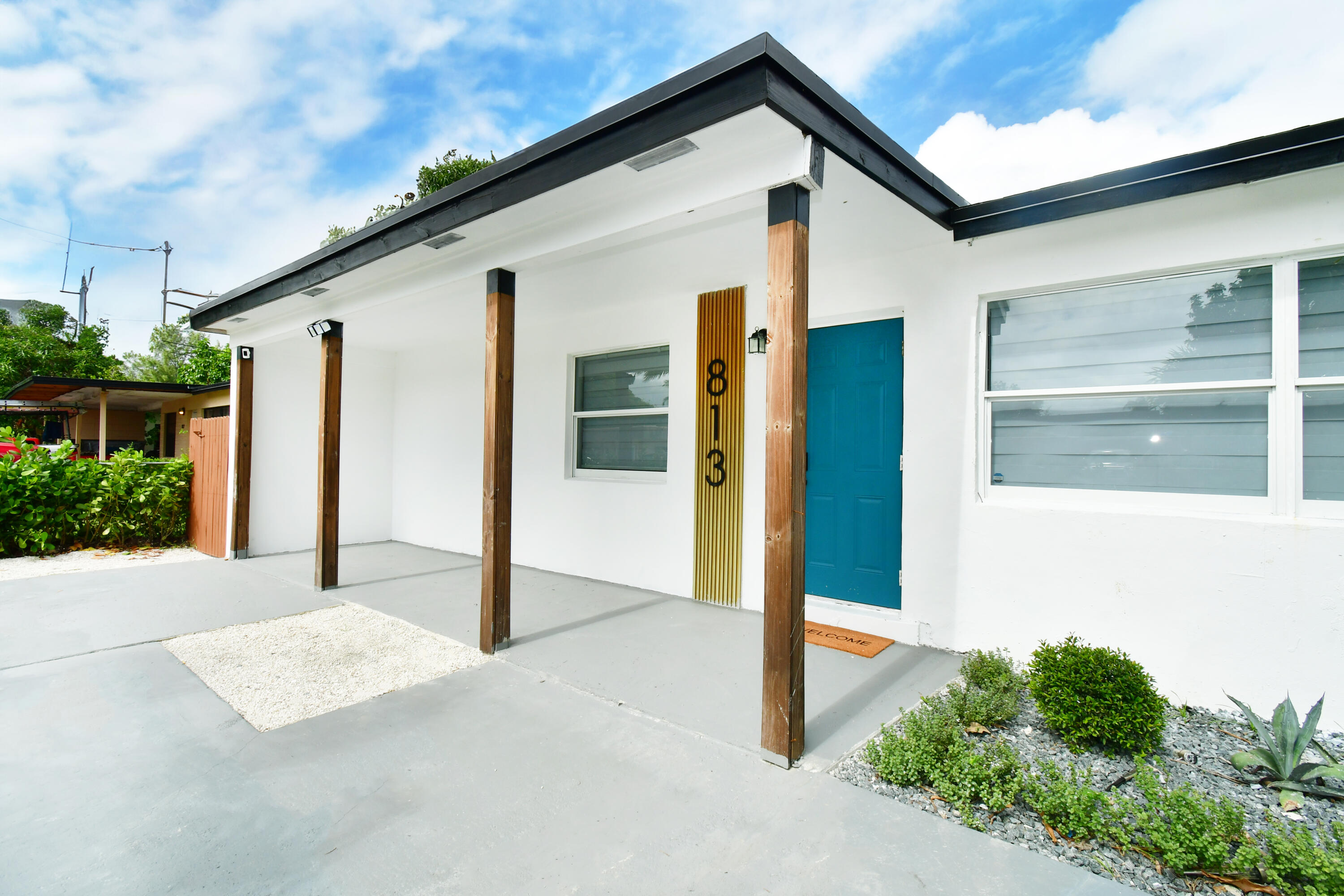 S/D OF 17-46-43, N 1/2 OF SE 1/4 OF SE 1 - Residential