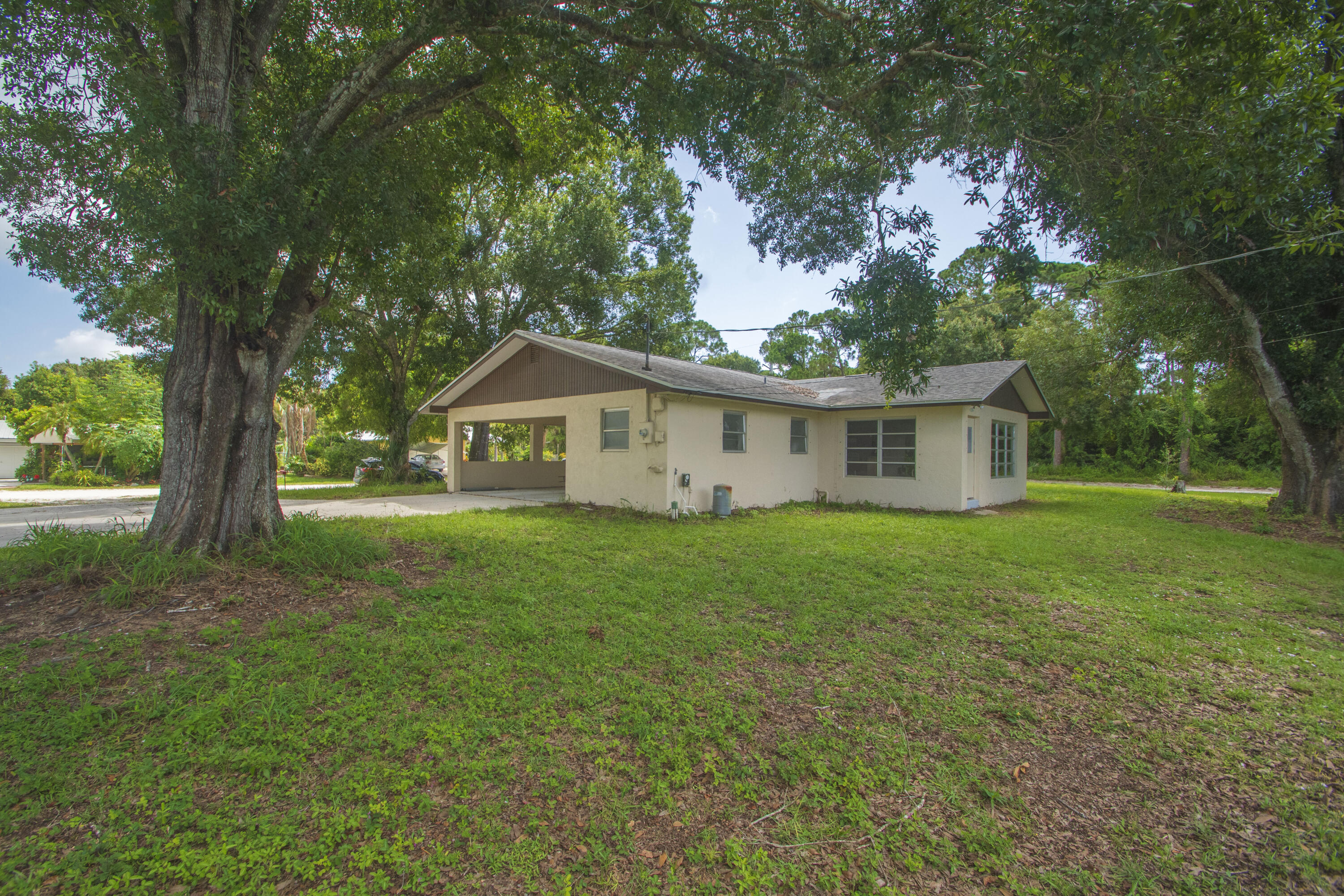 ANITA PARK - Residential
