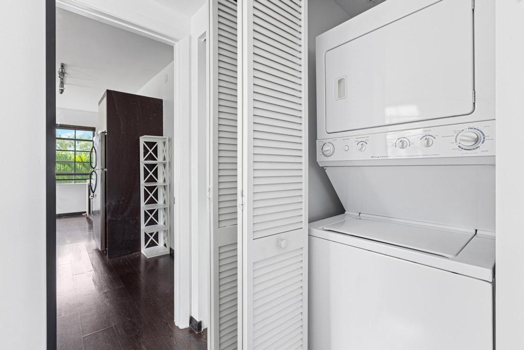 ARTECITY GOVERNOR CONDO - Residential Lease