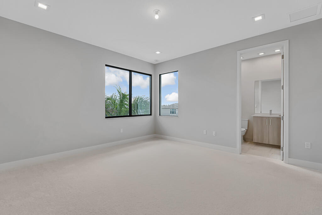 Apex at Avenir - Residential