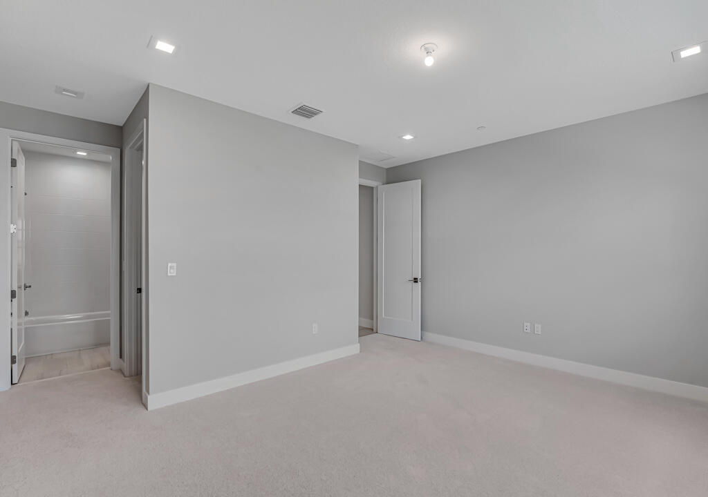 Apex at Avenir - Residential