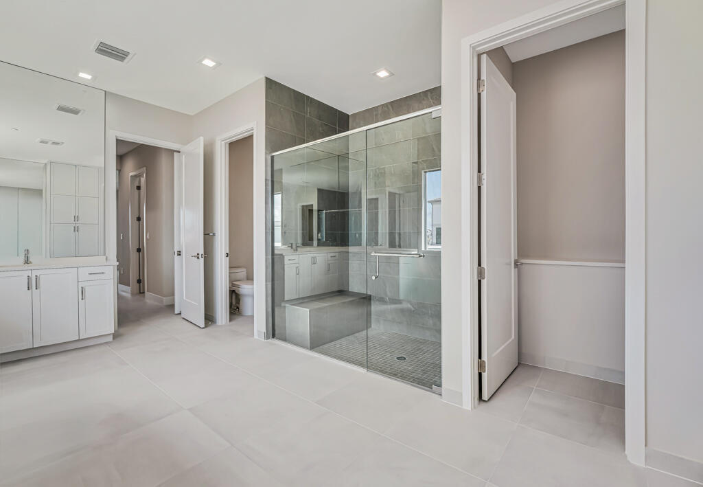 Apex at Avenir - Residential