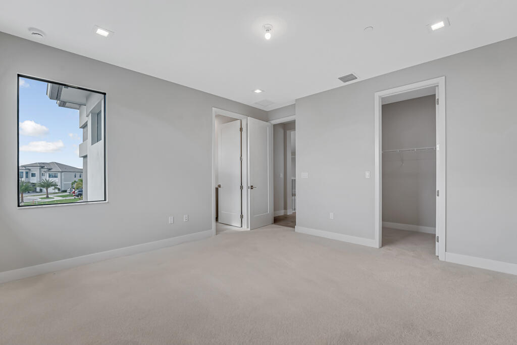 Apex at Avenir - Residential